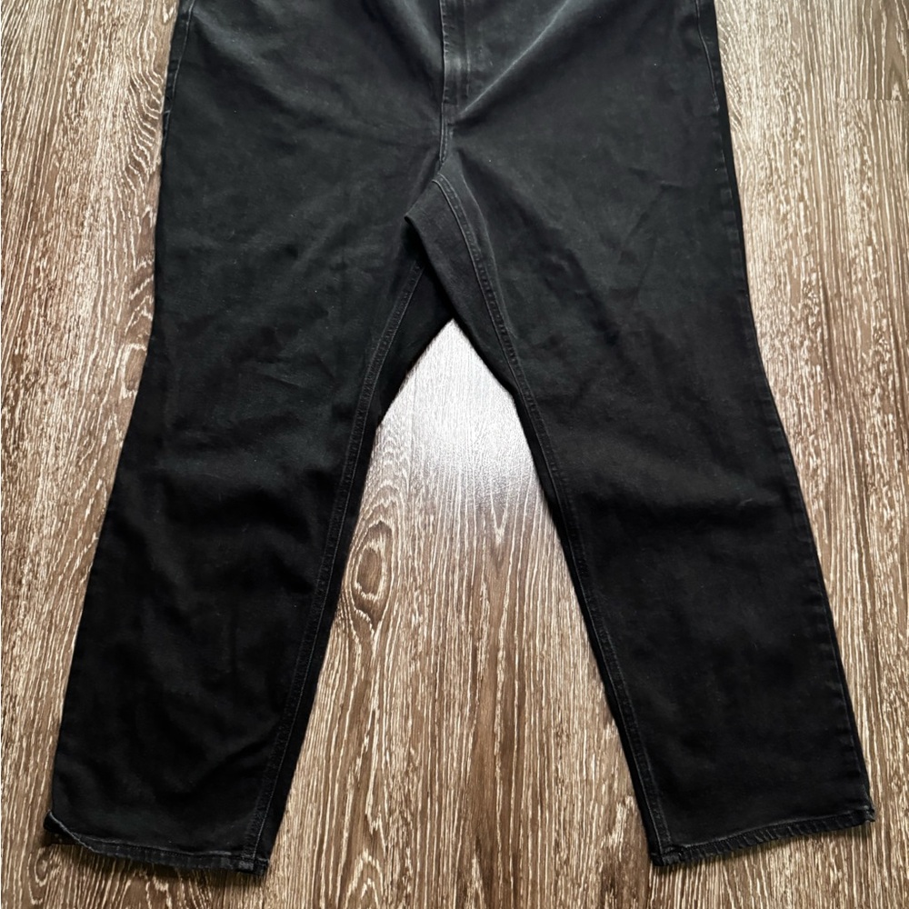 Womens Old Navy Black Straight Jeans Size 26